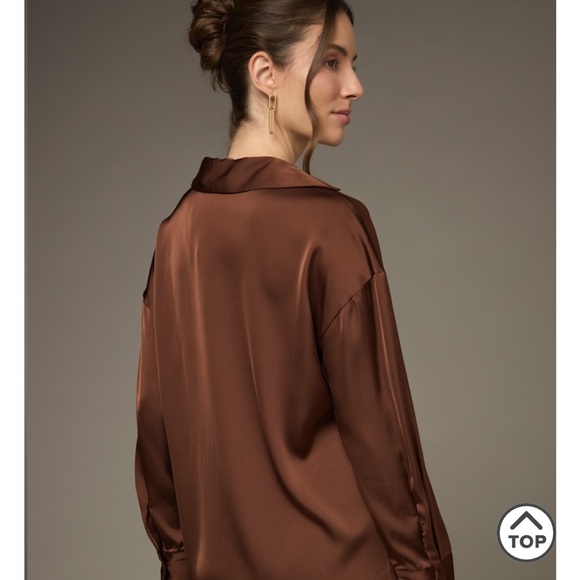 NWT Francesca’s Nora Drop Shoulder Satin Button Down Shirt - Picture 3 of 3